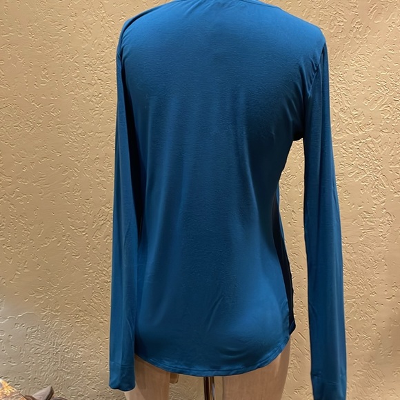 White House Black Market long sleeve tee jewel blue XS - Picture 3 of 4